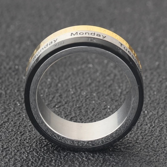 Ring - Picture 6 of 6